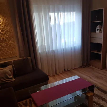 M6 W Centrum Wiela Wiele