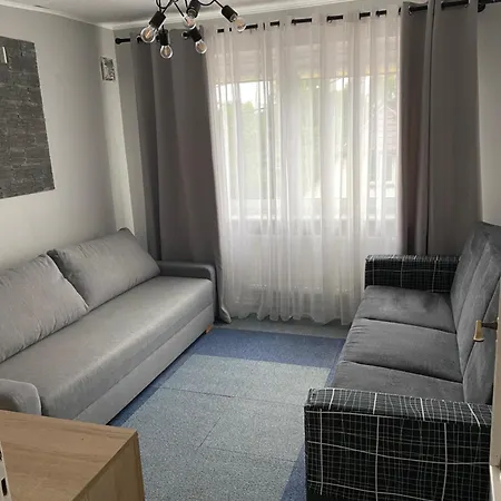 M6 W Centrum Wiela * ビエレ