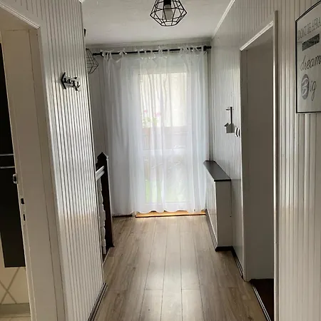 M6 W Centrum Wiela Διαμέρισμα