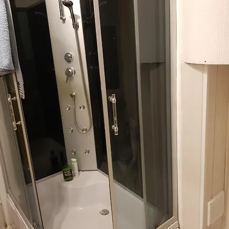 M6 W Centrum Wiela * Wiele